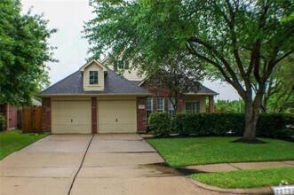Building Photo - 22750 Cascade Springs Dr