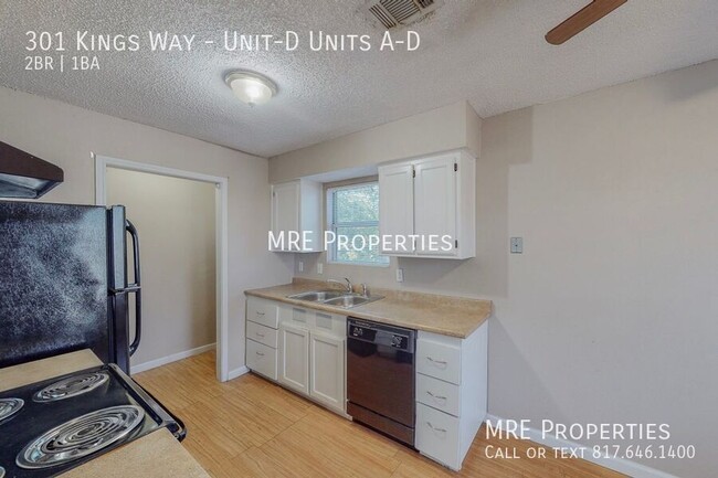 Building Photo - 301 Kings Way Dr