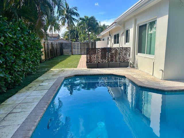 Building Photo - 1820 Bel Air Ave