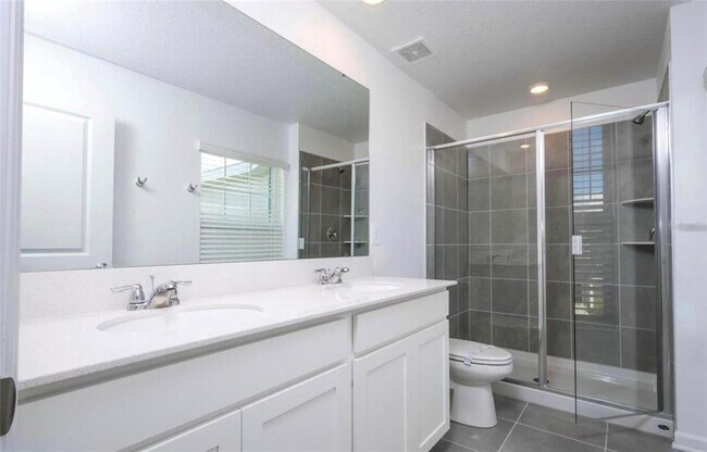 Building Photo - 13890 Title Wy