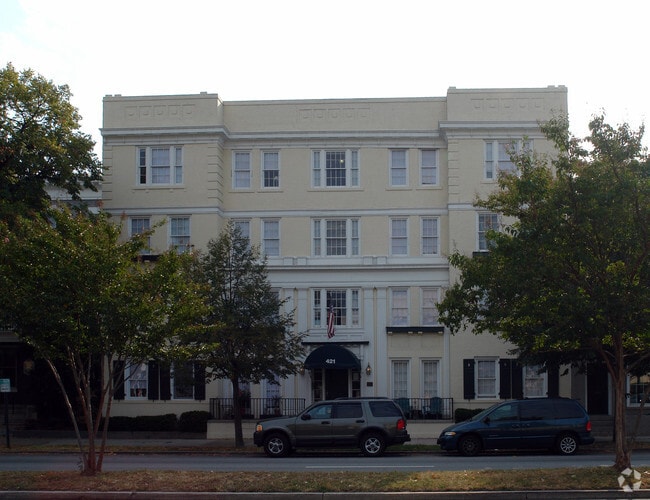 Primary Photo - 421 N Arthur Ashe Boulevard