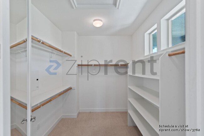 Building Photo - 3138 Paolo Terrace
