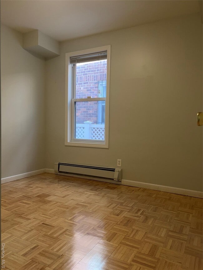 Building Photo - 196-03 42nd Ave