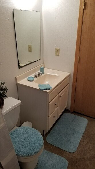 Building Photo - 117 Clapp St