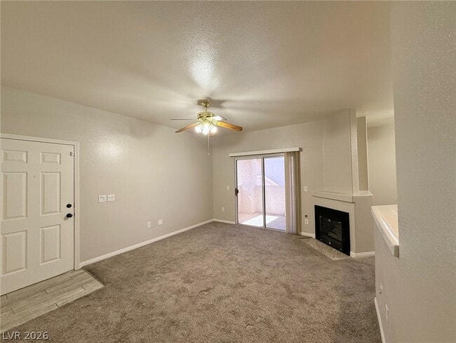 Building Photo - 2113 Echo Bay St