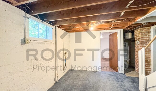 Building Photo - 206 N 200 E