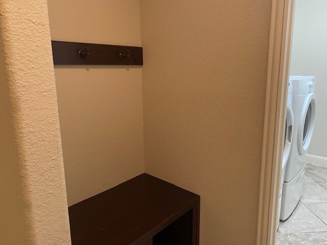 Building Photo - 7911 Sydney Bay Ct