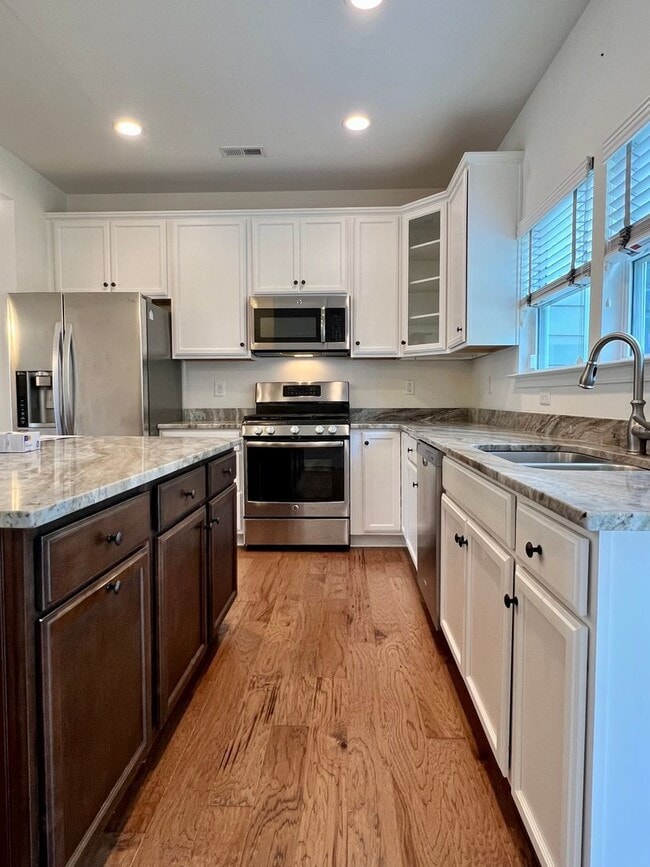 Building Photo - 17617 Memorial Tournament Dr