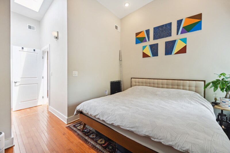 Building Photo - 43 Hanover Pl NW