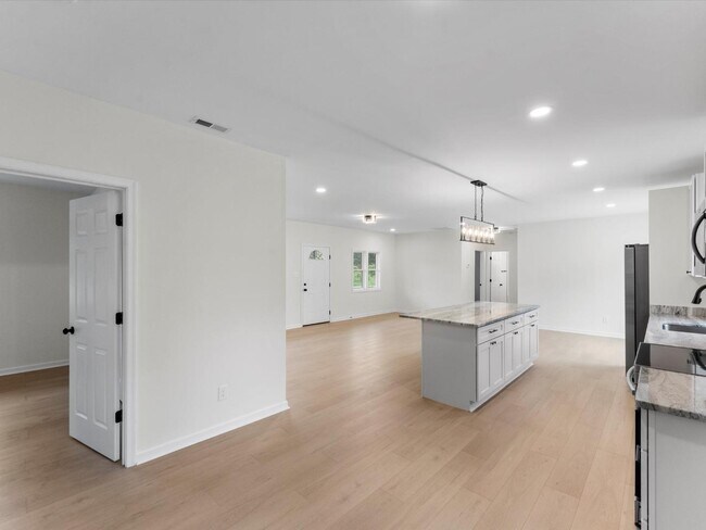 Building Photo - 63 West 29th St