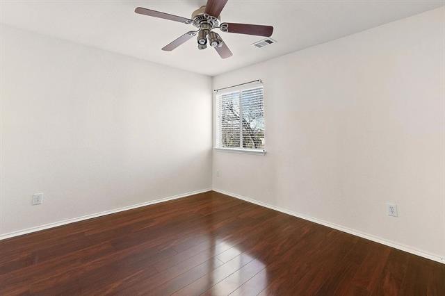 Building Photo - 1113 Larkspur Dr