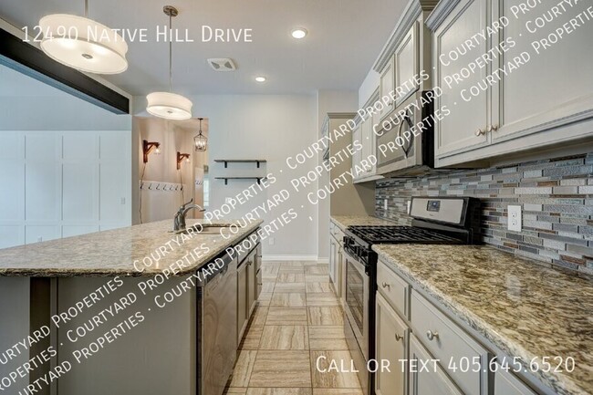 Building Photo - 12490 Native Hill Dr