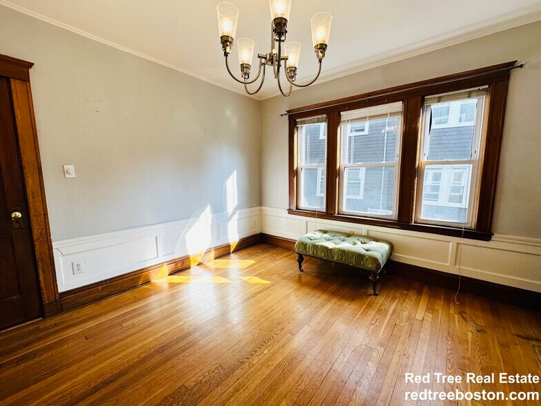 Building Photo - 12 St Peter St