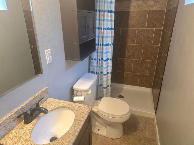 Building Photo - 109 Ely St