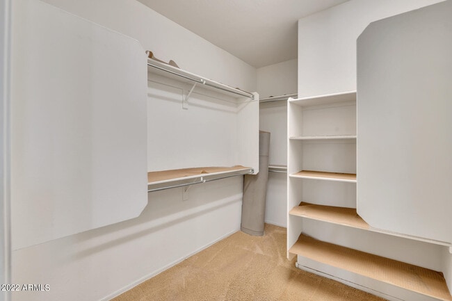 Building Photo - 4625 E Beck Ln