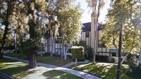 Building Photo - Tutor-style townhome! Duel master with attached garage!