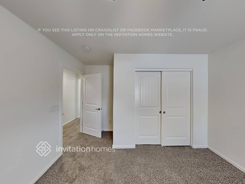 Building Photo - 1475 S Sinova Ave