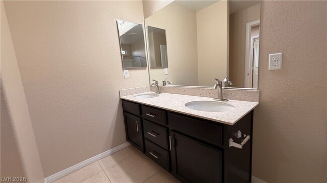 Building Photo - 3024 Paladi Ave