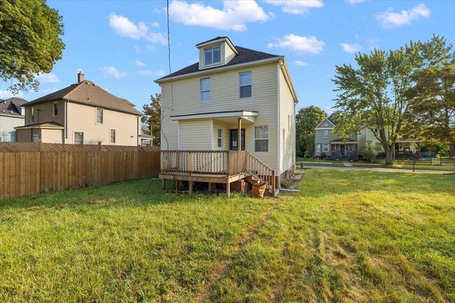 Building Photo - 3473 Townsend St