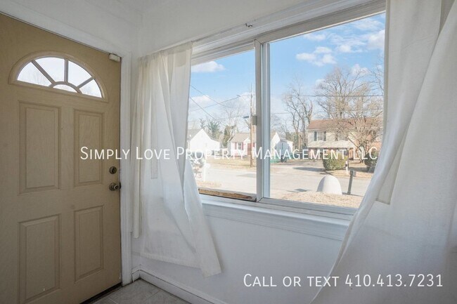 Building Photo - 7709 Ravine Dr