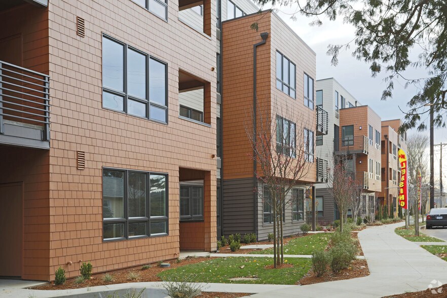 Moreland Crossing Portland, OR Apartment Finder