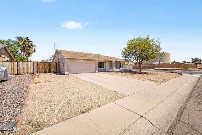 Building Photo - 20601 N 33rd Ave