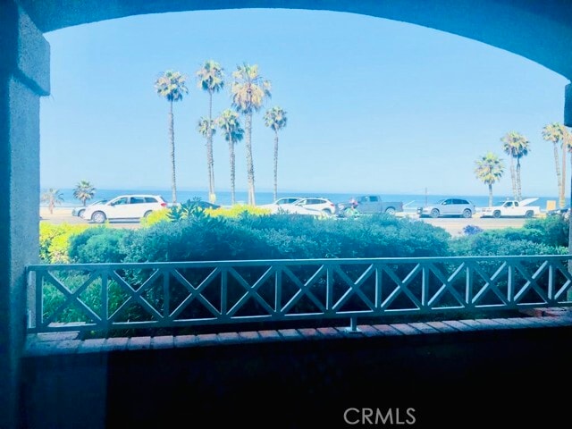 Building Photo - 900 E Pacific Coast Hwy