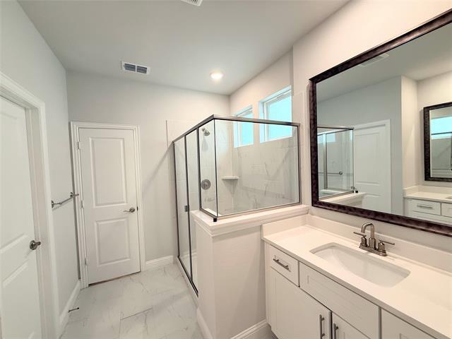 Building Photo - 11402 Chepstow Crescent Ct