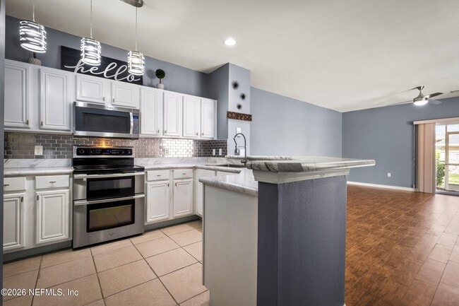 Building Photo - 3750 Silver Bluff Blvd