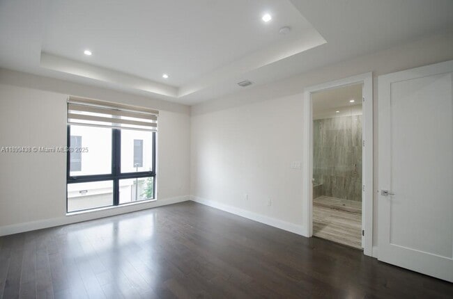 Building Photo - 8436 NW 51st Terrace