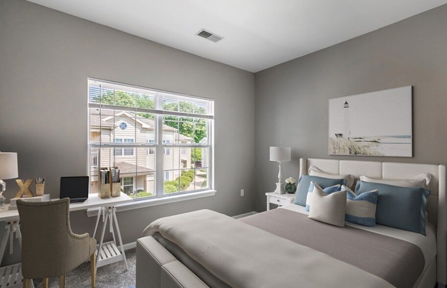 One, two or three bedroom apartment homes available in Grand Haven, MI - 43 North