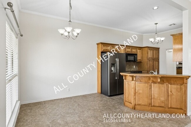 Building Photo - 17025 Canyonwood Ln