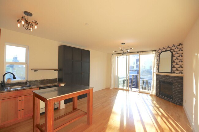 Building Photo - 776 Tehama St