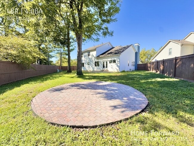 Building Photo - 800 Palomino Ln