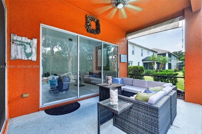 Building Photo - 9970 Rookery Cir
