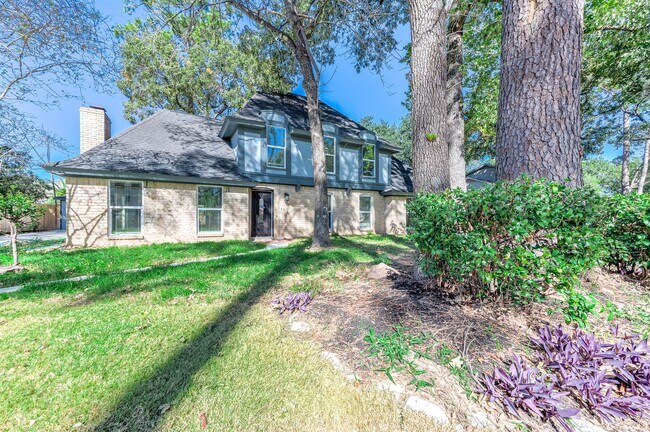 Building Photo - 3511 Tree Ln