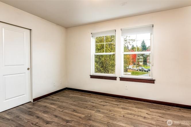 Upstair bedroom - 7174 Shinkle Pl SW