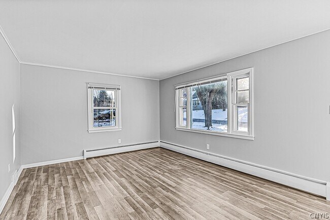 Building Photo - 11 Winmar Crescent