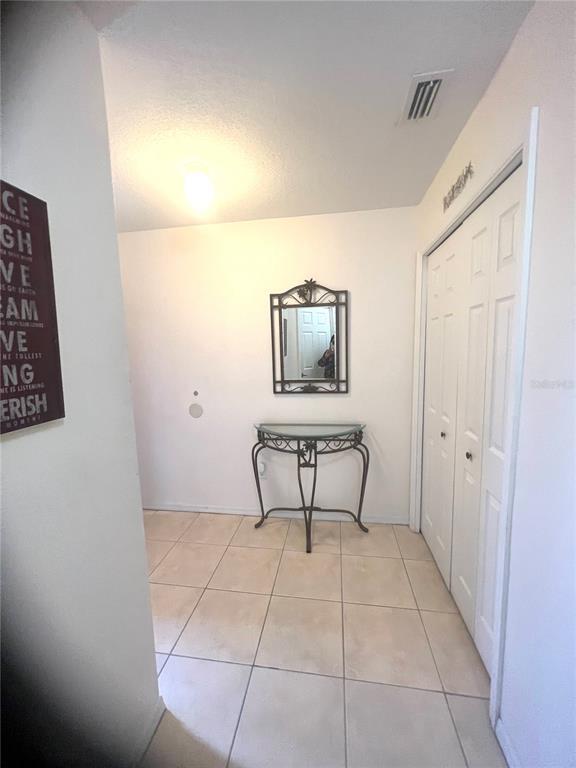 Building Photo - 2890 Club Cortile Cir