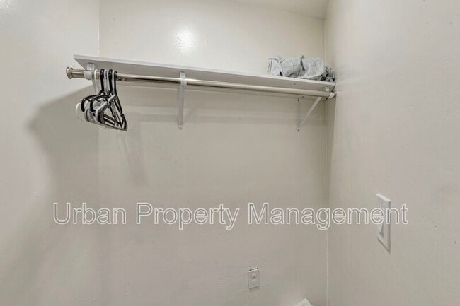 Building Photo - 3761 W 620 N