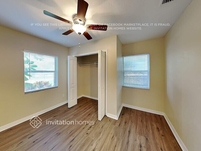 Building Photo - 1309 Tyrone Blvd N