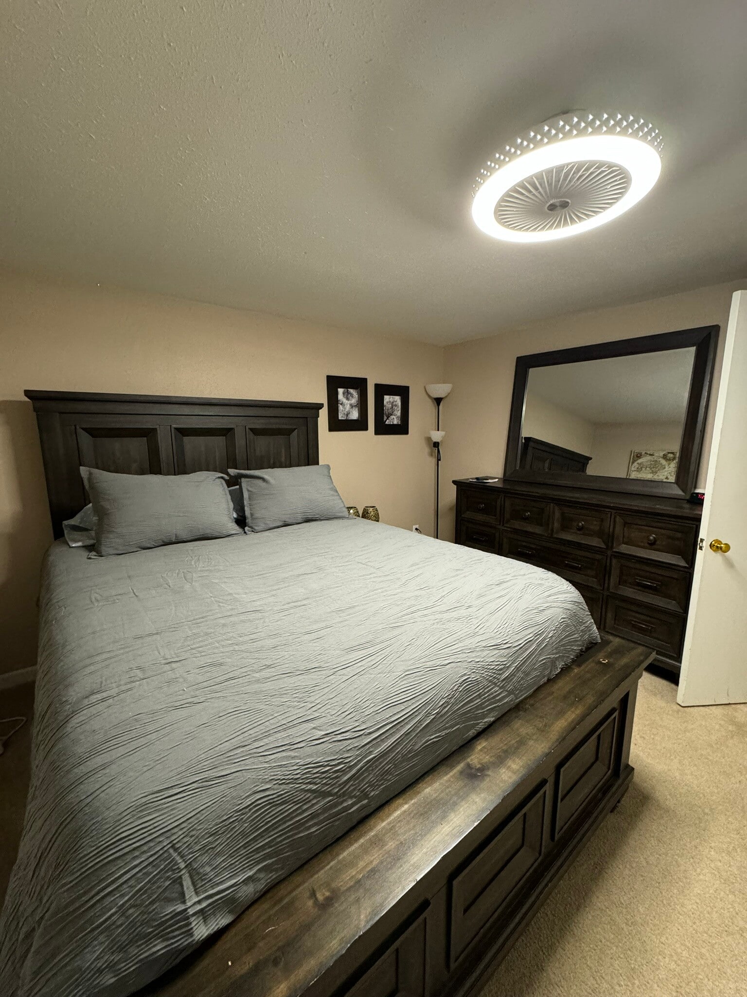 bedroom2 - 3104 W Wellesley Ave
