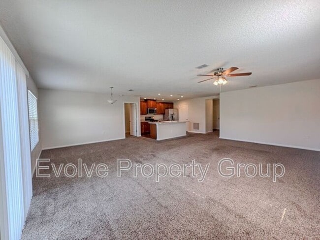 Building Photo - 119 Fairway Ct