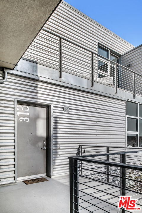 Building Photo - 4080 Glencoe Ave