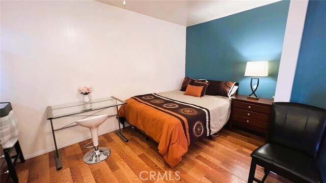 Building Photo - 583 Calle Abronia S