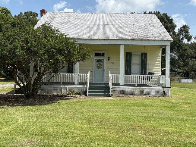 Building Photo - 6322 N Bayou Black Dr