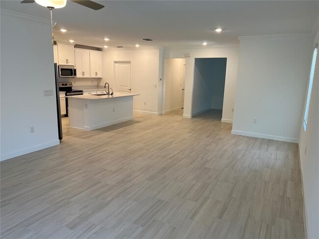 Building Photo - 16831 Forge Surf St