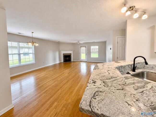 Building Photo - 115 Bremerton Dr SW