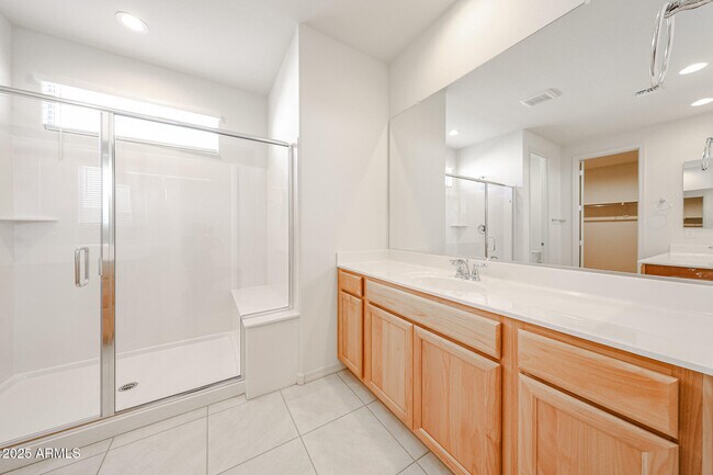 Building Photo - 27657 N 71st Ave