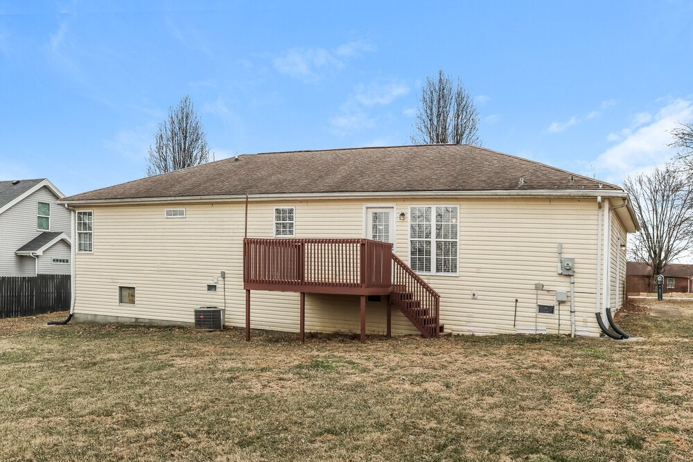 Building Photo - 90 Hillwood Dr